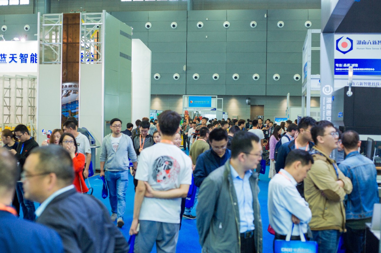 Top 100 Global Large Exhibitions